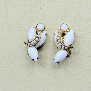 Vintage Milk Glass Clip On Earrings